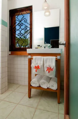 Mynt Retreat Bed & Breakfast Montego Bay