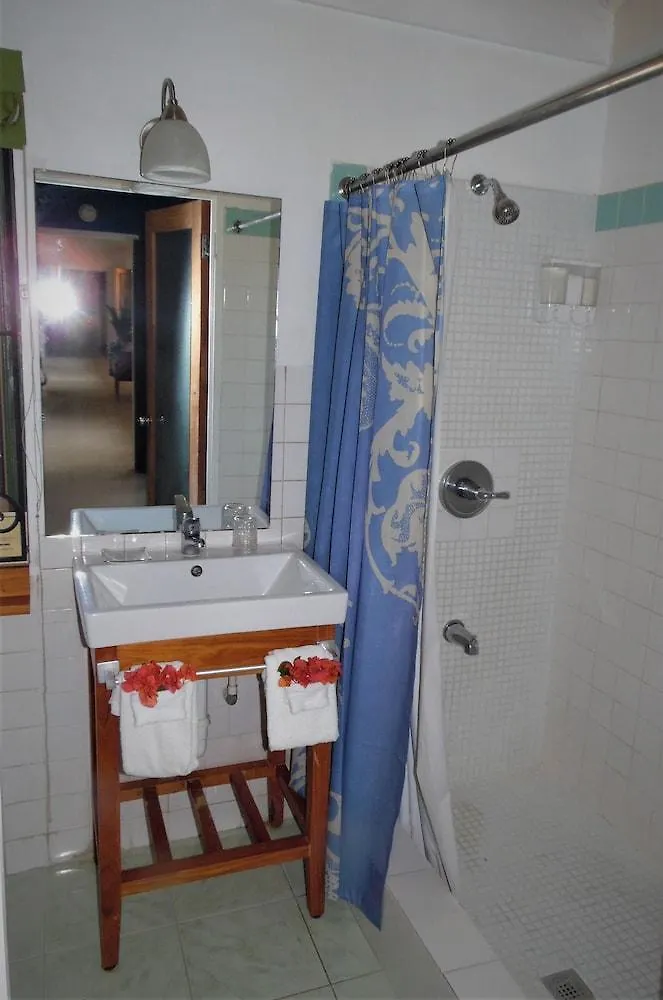 מונטגו ביי Mynt Retreat Bed & Breakfast 3*, מונטגו ביי